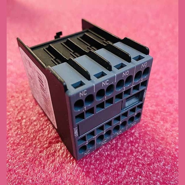 Блок дополнительных контактов 2NO+2NC 3RH2911-2HA22 Siemens