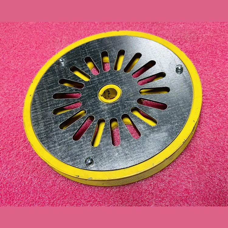 Шкив в сборе привода дверей кабины D=240мм 0601С.03.30.030 МЛЗ