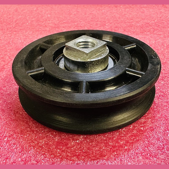 Ролик D-70 мм с втулкой 366В.06.06.120 КМЗ