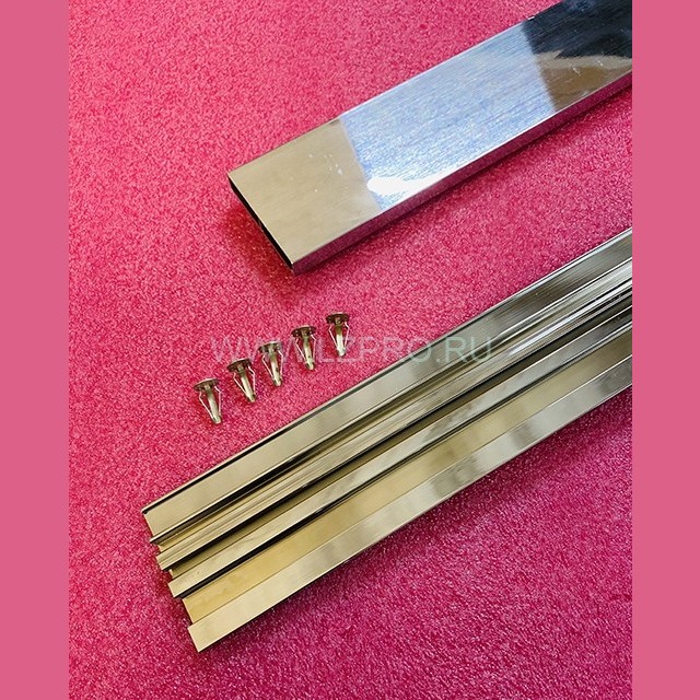 Плинтус кабины лифта L-1098 BROSSE(BRUCH) FAA459E999 CB 1098 Otis