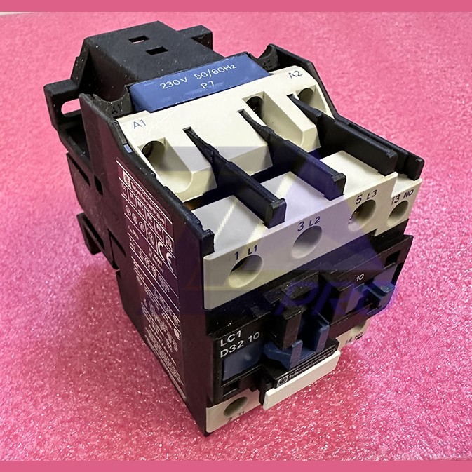 Контактор 230V 15kW LC1D3210P7 Telemecanique France