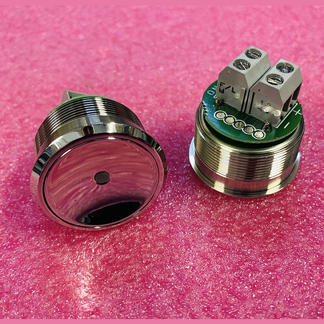 Кнопка антивандальная (подсветка зеленая; полиров. нерж.) FAA25090L12 Otis