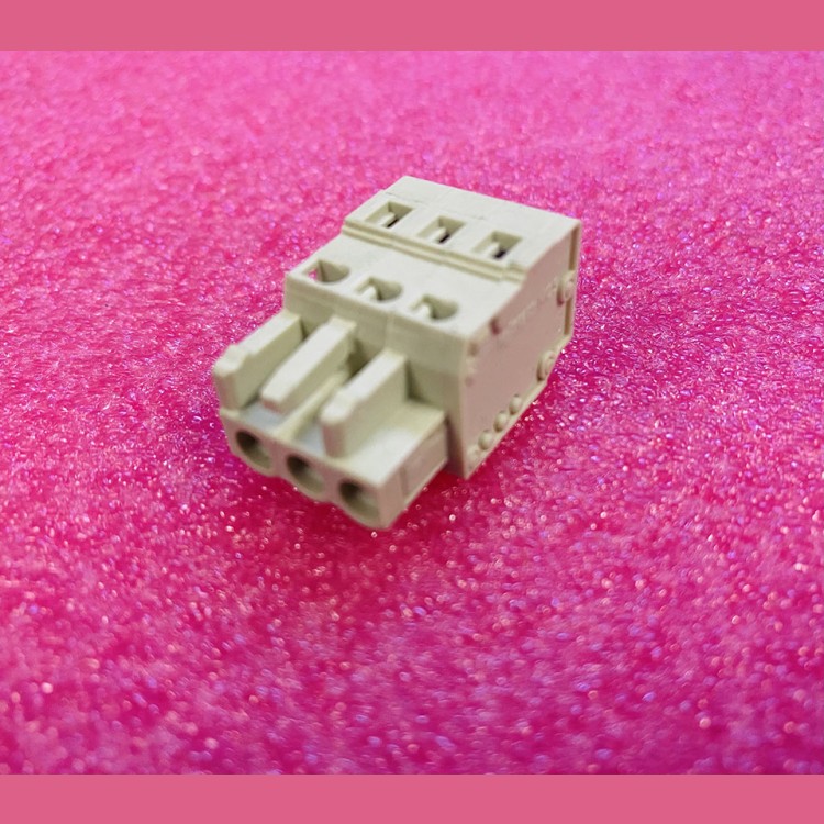 Разъем 3-х контактный шаг 5мм 721-103 Wago MCS MIDI