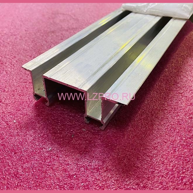 Порог дверей шахты телескопического открывания L-1712 мм B-98 мм Selcom Wittur