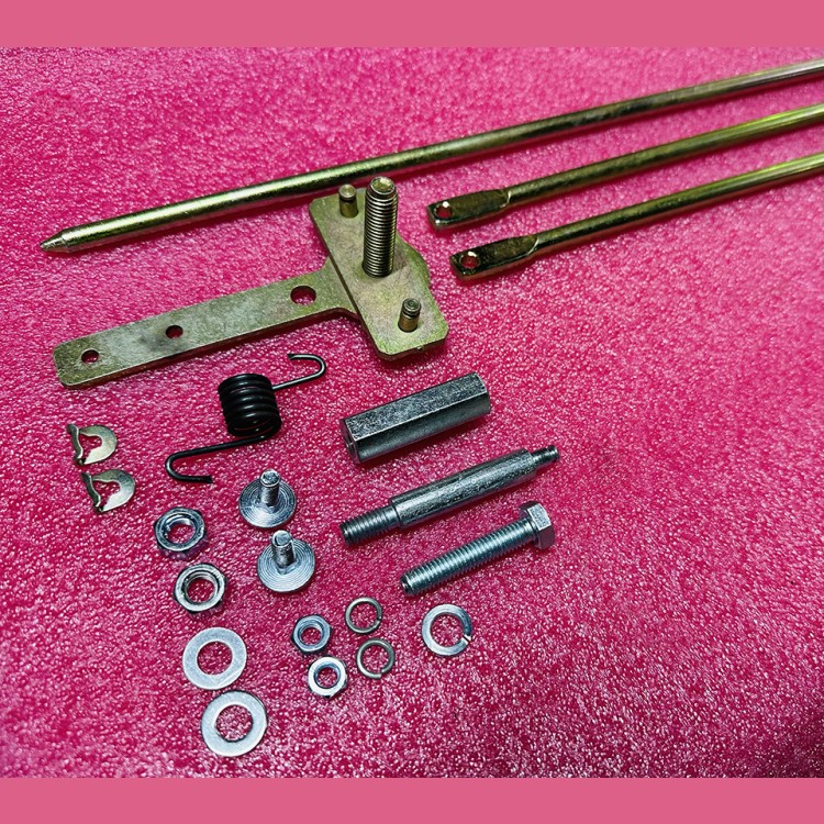 Устройство запирающее малой створки двери кабины в сборе нового образца 0621.03.04.100Л ЩЛЗ