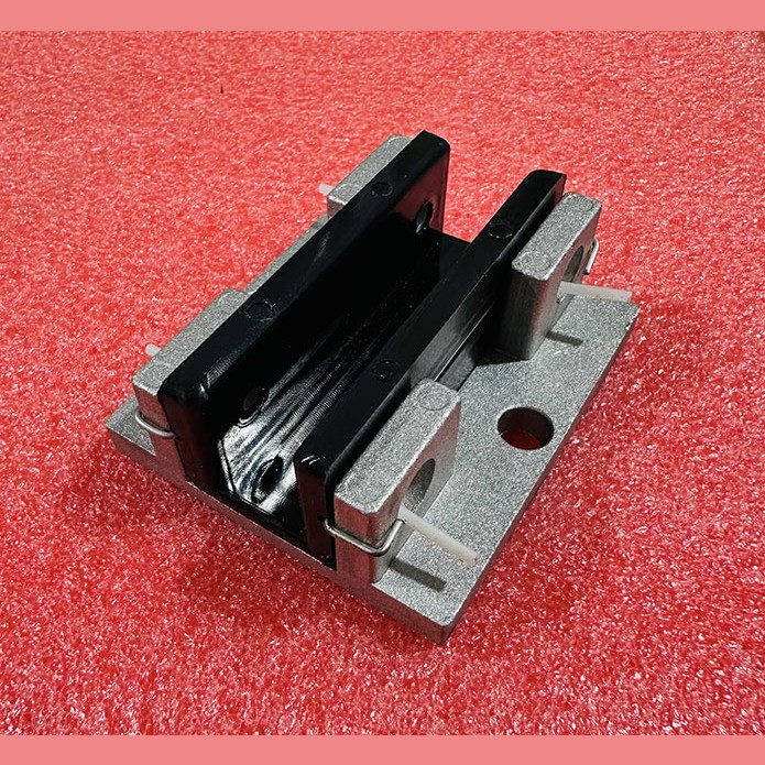 Башмак противовеса T-16mm SLG8 KM51034810V003 Kone