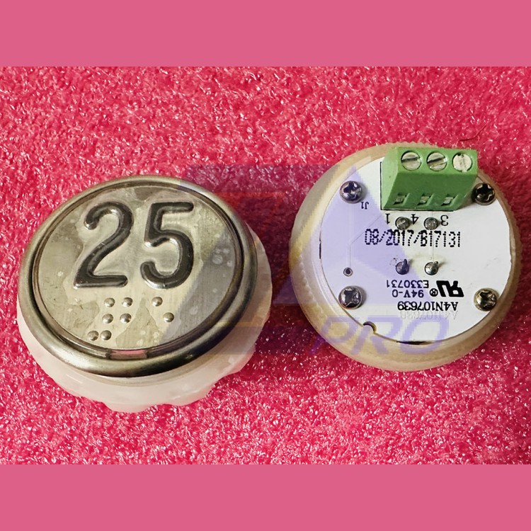 Кнопочный модуль с шрифтом Брайля 25 разъём под винт A4N107639 MA2D04-D-R-25 ЩЛЗ КМЗ