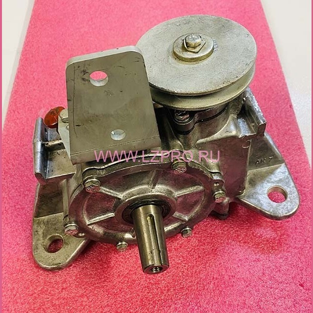 Редуктор червячный в сборе конус РЧ-58,5 400А.03.11.010К КМЗ