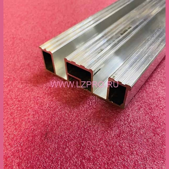 Порог ДК PRIMA-S TLD OP700 RH L-1095 мм ZAA280BR1 Otis