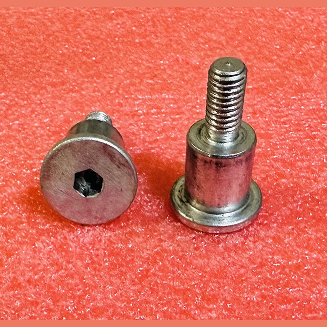 Винт замка дверей шахты Otis