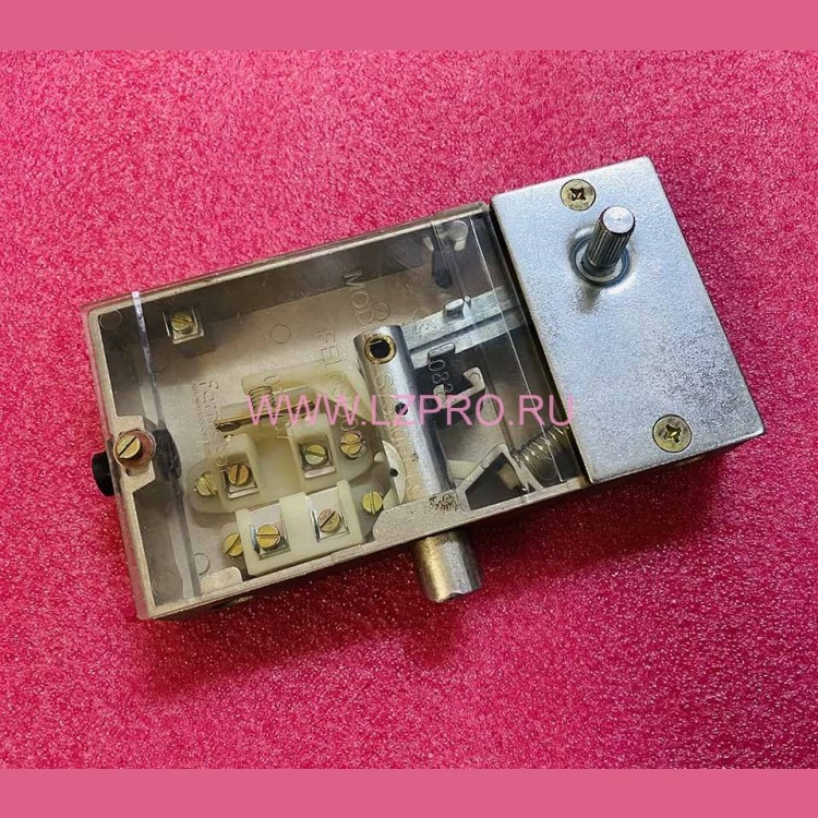 Замок левый (для дверей правого открывания) MODEL-S7550FER FEL0SD000 CRJ.FEL0SI000 Fermator