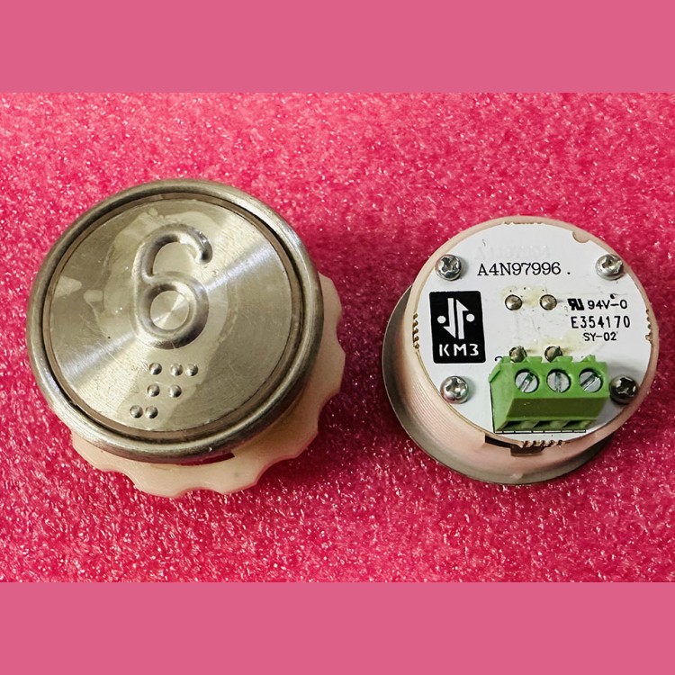 Кнопочный модуль с шрифтом Брайля "6" разъём под винт A4N97996 MA2D04-D-R-06 КМЗ