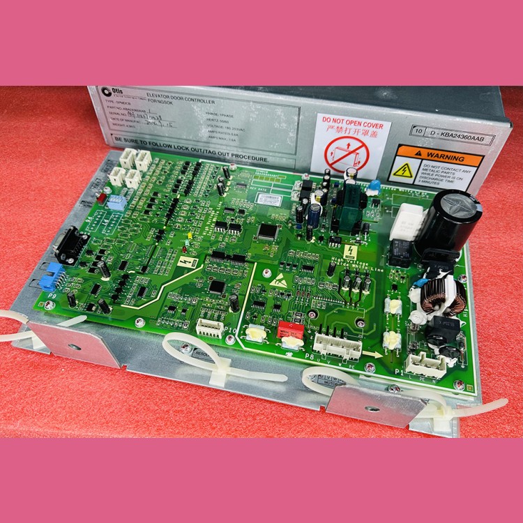 Контроллер дверей NGSOK (в сборе с платой SPMDCB KBA26800ABF1) KBA24360AAB1 Otis