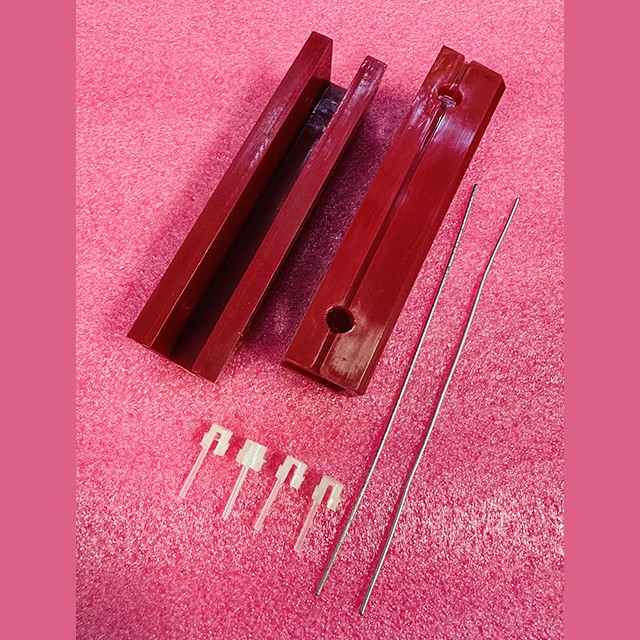 Вкладыш башмака противовеса с пинами и с проволокой 10мм L=140мм KM85119G10 Kone