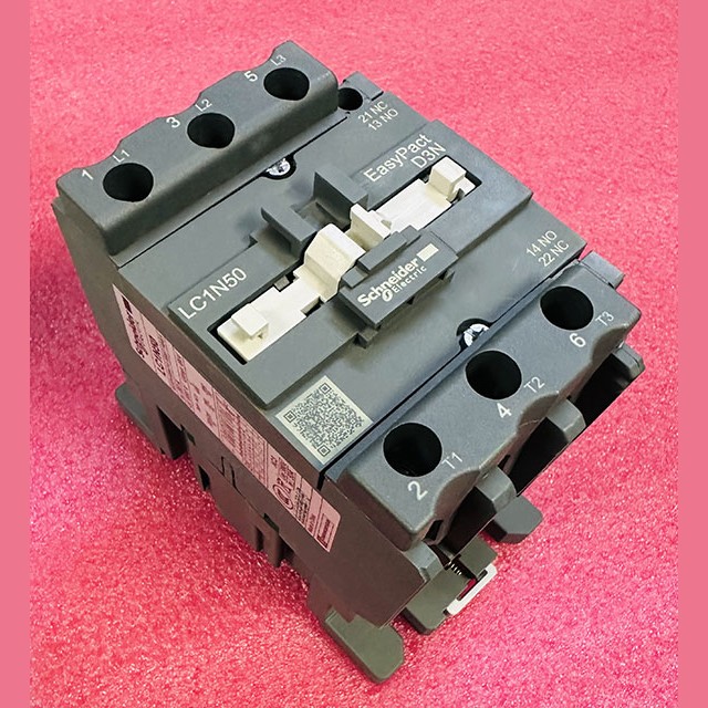 Контактор 220V 22kW 70A 1NO+1NC LC1E50M5 LC1N50M5N Schneider Electric