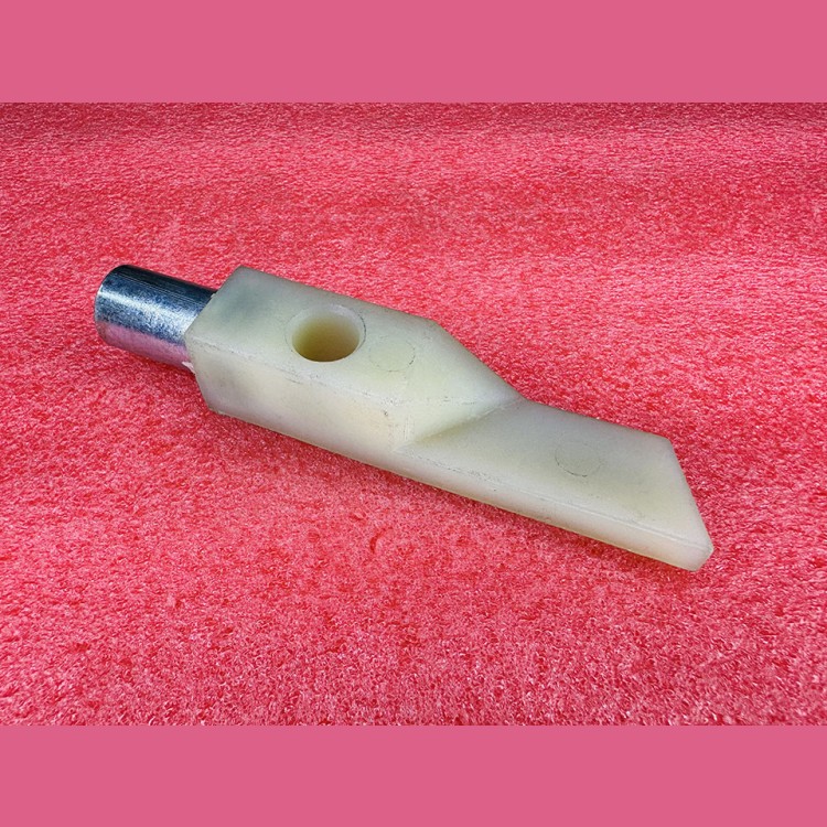 Стопор двери кабины 0463Б.03.10.150-01 МЛЗ