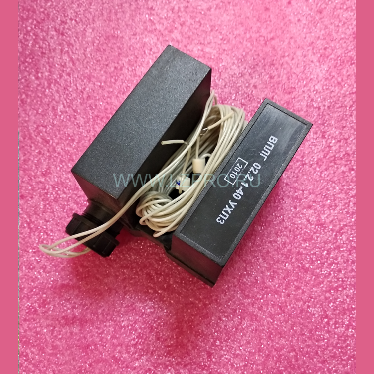 Выключатель путевой ВПЛГ 02.2.1-40 УХЛ3 КМЗ