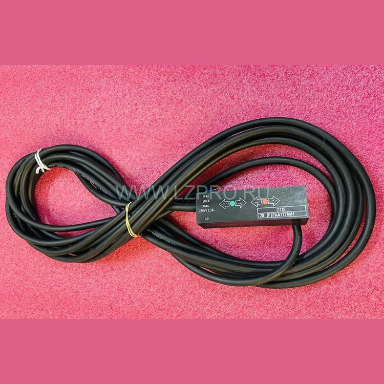 Датчик герконовый бистабильный 220V / 0,3A с кабелем 4 метра FAA177AM1 Otis