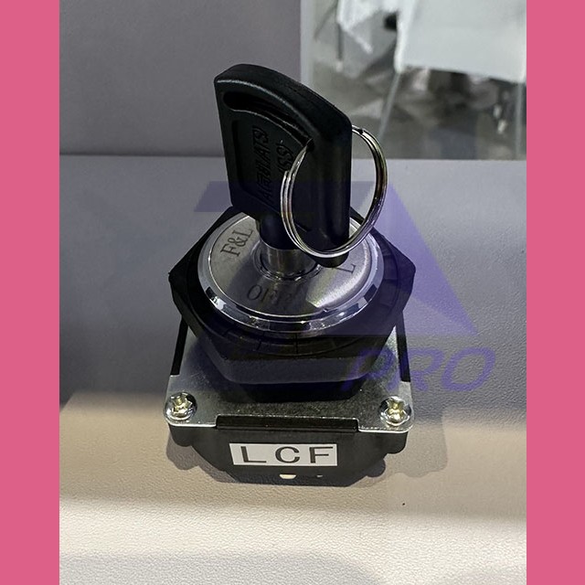 Ключевина (выключатель ключевой) LCF